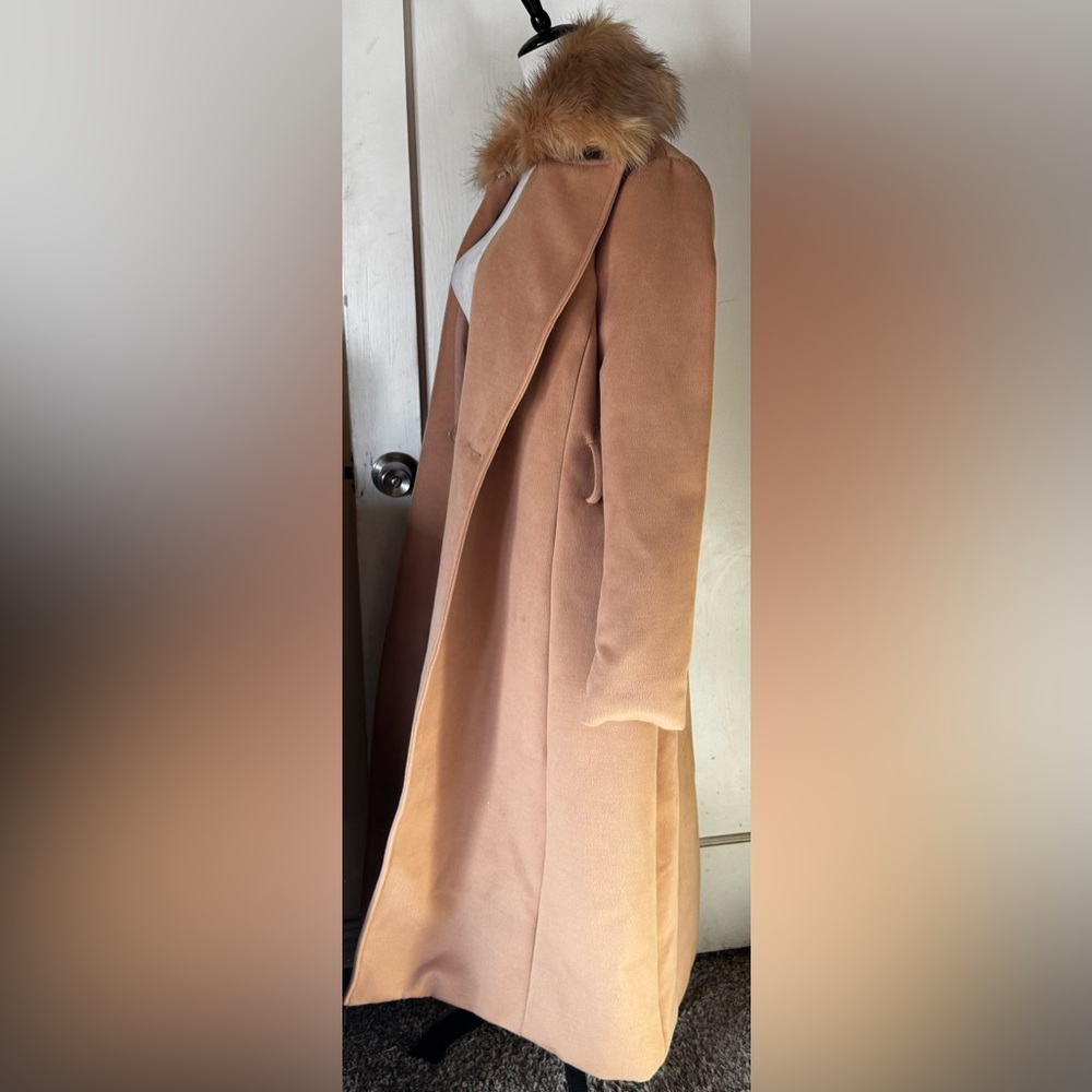 Fashion Nova Camel Tan Trenchcoat Faux Fur Collar Winter Chic Timeless Feminine